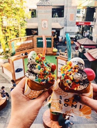 DDBECA2B-7460-48E2-A056-18AEB0CB0541